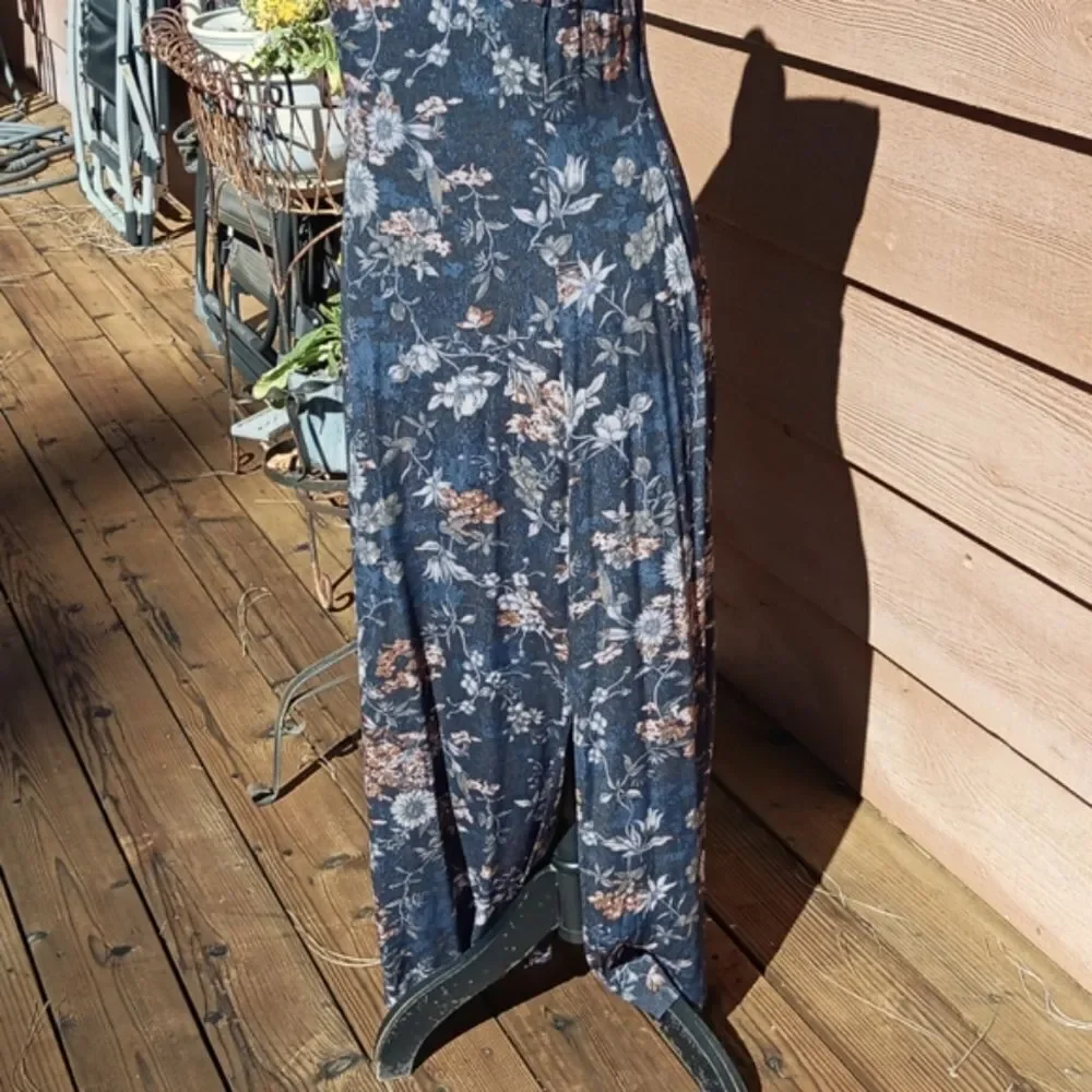 Design Forum Urban Outfitters Floral Midi/Maxi Dress. Coastal Cowgirl, Festival - Picture 3 of 10